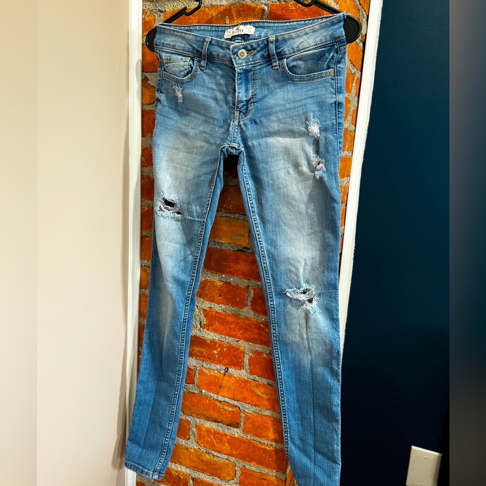 Hollister Distressed Skinny Jeans
